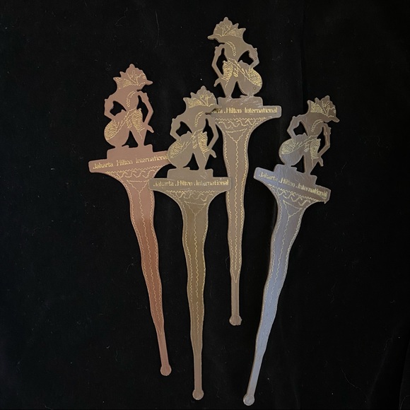 Vintage Lot of 9 60’s-80’s Swizzle Sticks from Indonesia (Jakarta & Nusa Dua) - Picture 11 of 17